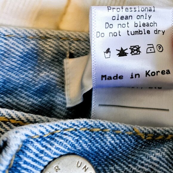 Storets Jean Shorts Button Fly Cut Off Side Slit Denim Women’s Size M High Rise - Picture 6 of 9